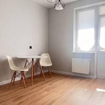 Продается 1-комнатная квартира, 38,6 м²