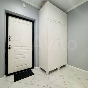 Продается 1-комнатная квартира, 40,9 м²