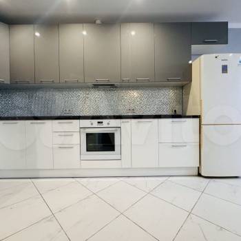 Продается 1-комнатная квартира, 40,9 м²