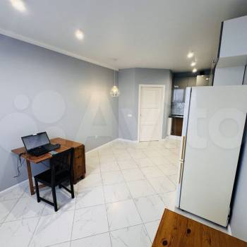 Продается 1-комнатная квартира, 40,9 м²