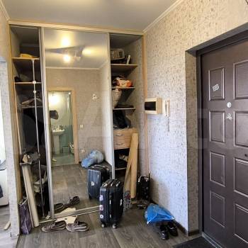 Продается 1-комнатная квартира, 43 м²