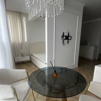 Сдается 1-комнатная квартира, 35 м²