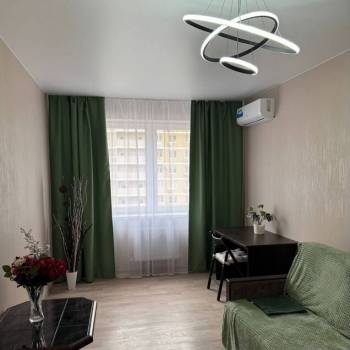 Сдается 2-х комнатная квартира, 65 м²