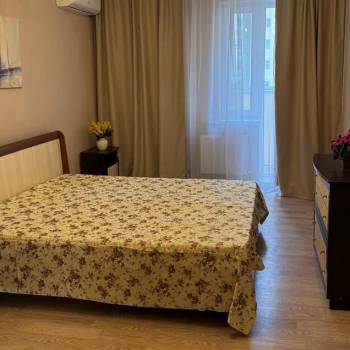 Сдается 2-х комнатная квартира, 65 м²