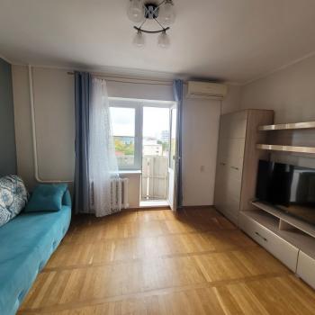 Сдается 2-х комнатная квартира, 55 м²