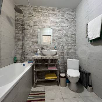 Сдается 1-комнатная квартира, 42 м²