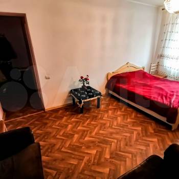 Продается 1-комнатная квартира, 38 м²