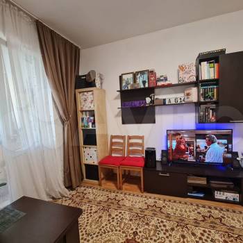 Продается 1-комнатная квартира, 35 м²