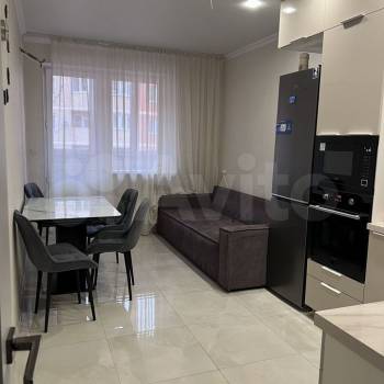 Продается 2-х комнатная квартира, 60,5 м²