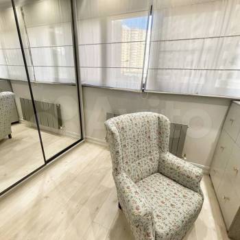 Продается Многокомнатная квартира, 130 м²