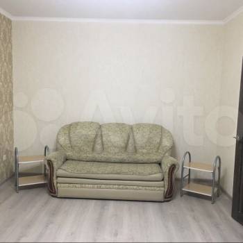 Сдается 1-комнатная квартира, 48 м²