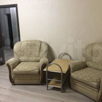 Сдается 1-комнатная квартира, 48 м²