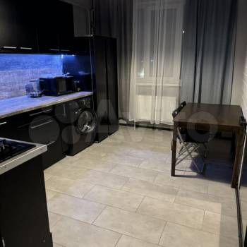 Сдается 1-комнатная квартира, 34 м²