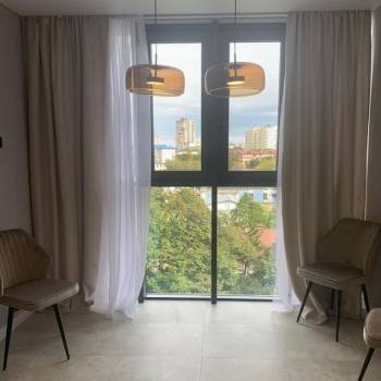 Продается 2-х комнатная квартира, 80 м²