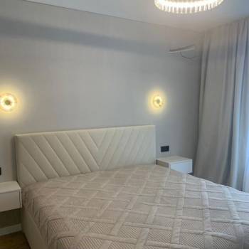 Продается 2-х комнатная квартира, 80 м²