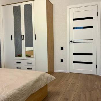 Продается 1-комнатная квартира, 36 м²