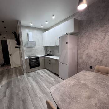 Сдается 1-комнатная квартира, 37 м²