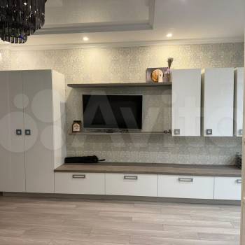 Продается 1-комнатная квартира, 52 м²