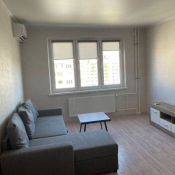 Сдается 1-комнатная квартира, 37 м²