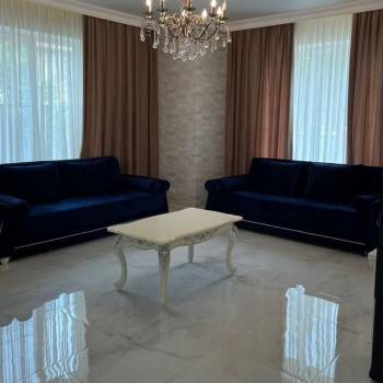 Продается Дом, 360 м²