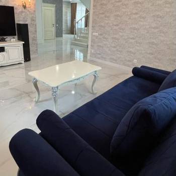 Продается Дом, 360 м²