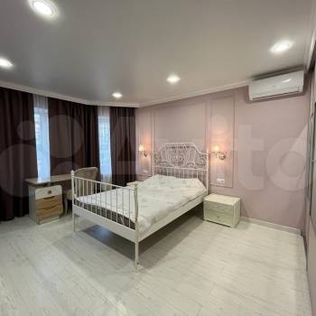 Продается Дом, 360 м²