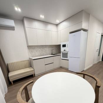 Сдается 1-комнатная квартира, 41 м²