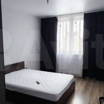 Сдается 1-комнатная квартира, 46 м²