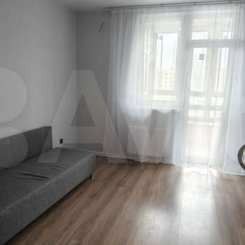 Сдается 1-комнатная квартира, 46 м²