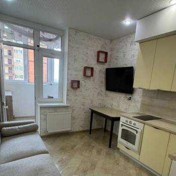 Продается 1-комнатная квартира, 45,6 м²