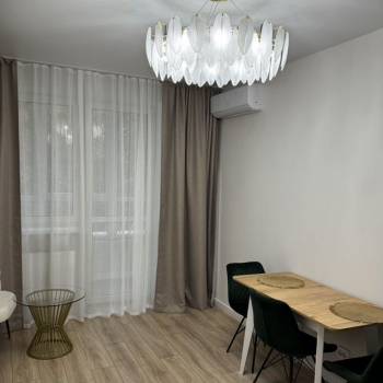 Сдается 2-х комнатная квартира, 53 м²