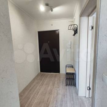 Сдается 1-комнатная квартира, 39 м²