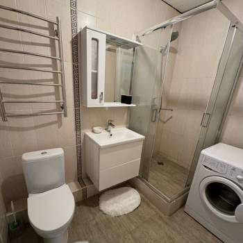 Сдается 1-комнатная квартира, 40 м²