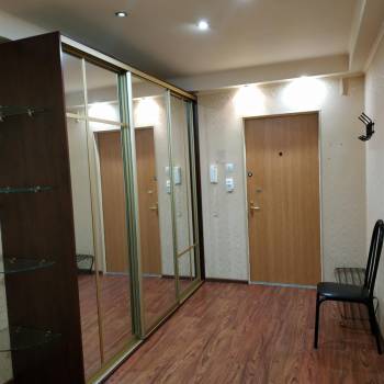 Сдается 2-х комнатная квартира, 68 м²