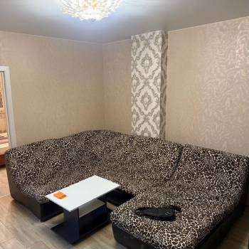 Сдается 1-комнатная квартира, 45 м²