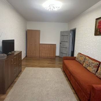 Сдается 1-комнатная квартира, 36 м²
