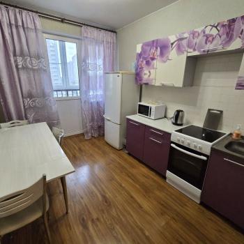 Сдается 1-комнатная квартира, 37 м²