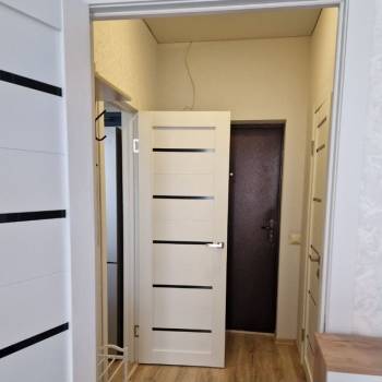 Сдается 1-комнатная квартира, 37 м²