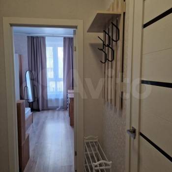 Сдается 1-комнатная квартира, 37 м²