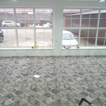 Сдается Нежилое помещение, 300 м²