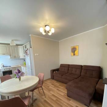 Продается 3-х комнатная квартира, 62 м²