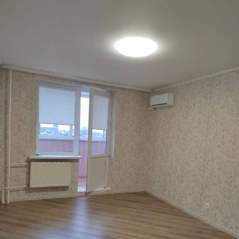 Продается 1-комнатная квартира, 40 м²