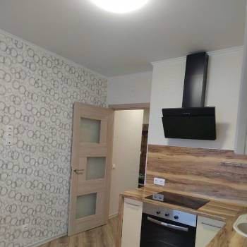 Продается 1-комнатная квартира, 40 м²