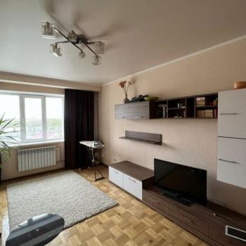 Сдается 1-комнатная квартира, 48 м²