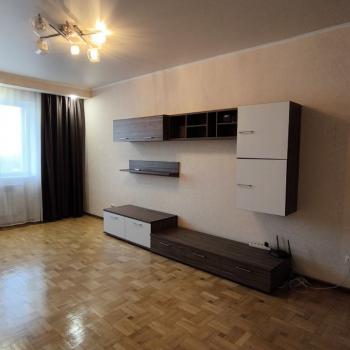 Сдается 1-комнатная квартира, 48 м²
