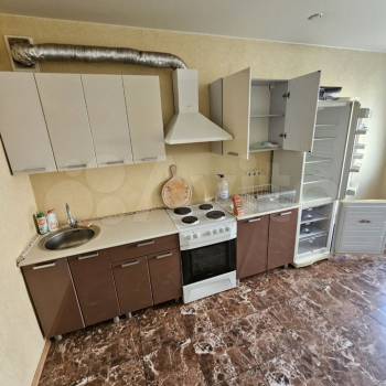 Сдается 2-х комнатная квартира, 60 м²