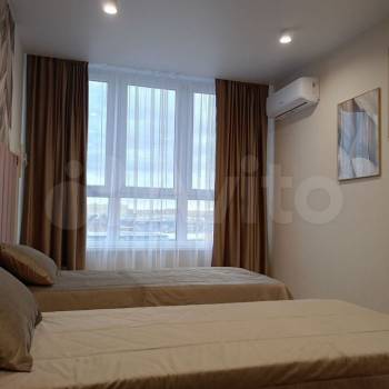 Продается 1-комнатная квартира, 47 м²