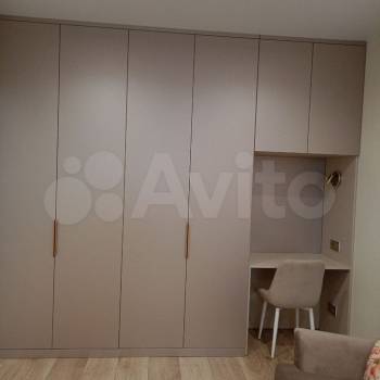 Продается 1-комнатная квартира, 47 м²