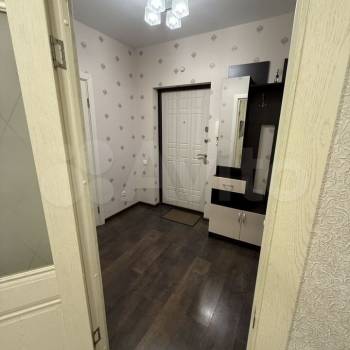 Продается 1-комнатная квартира, 41,8 м²