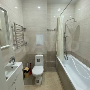 Сдается 1-комнатная квартира, 42 м²